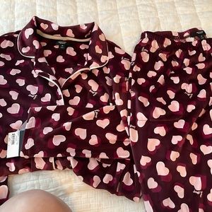 Soft….Simple Vera Verawang set of pajamas